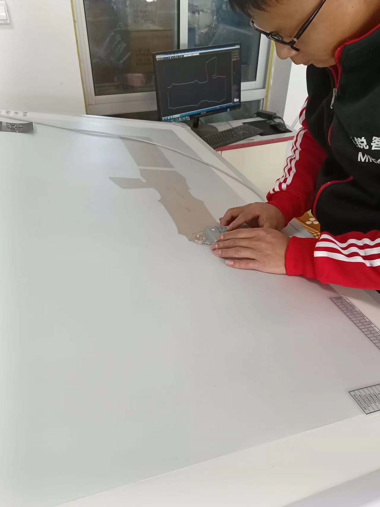 产品中心标题一